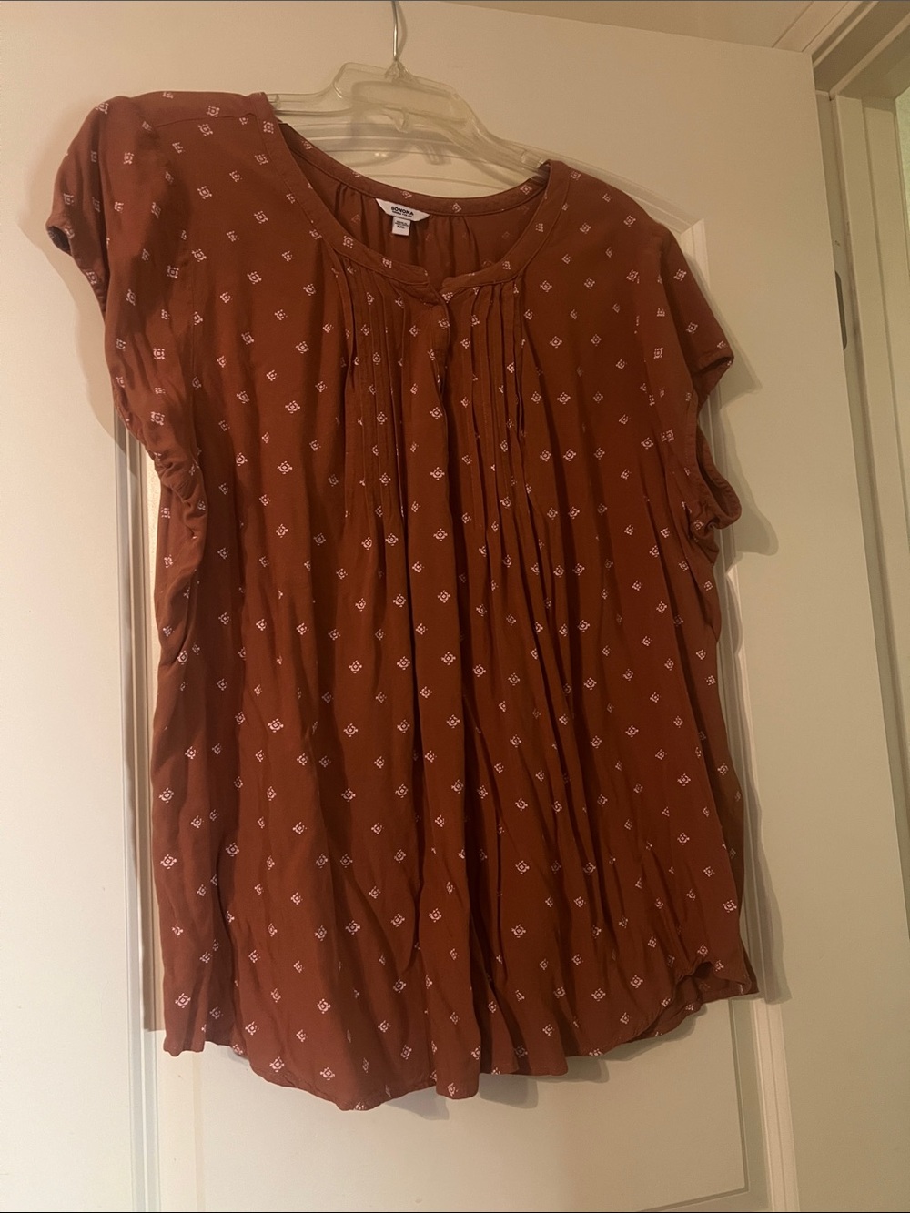 Sonoma Rust Short-Sleeve Pleated Printed Blouse